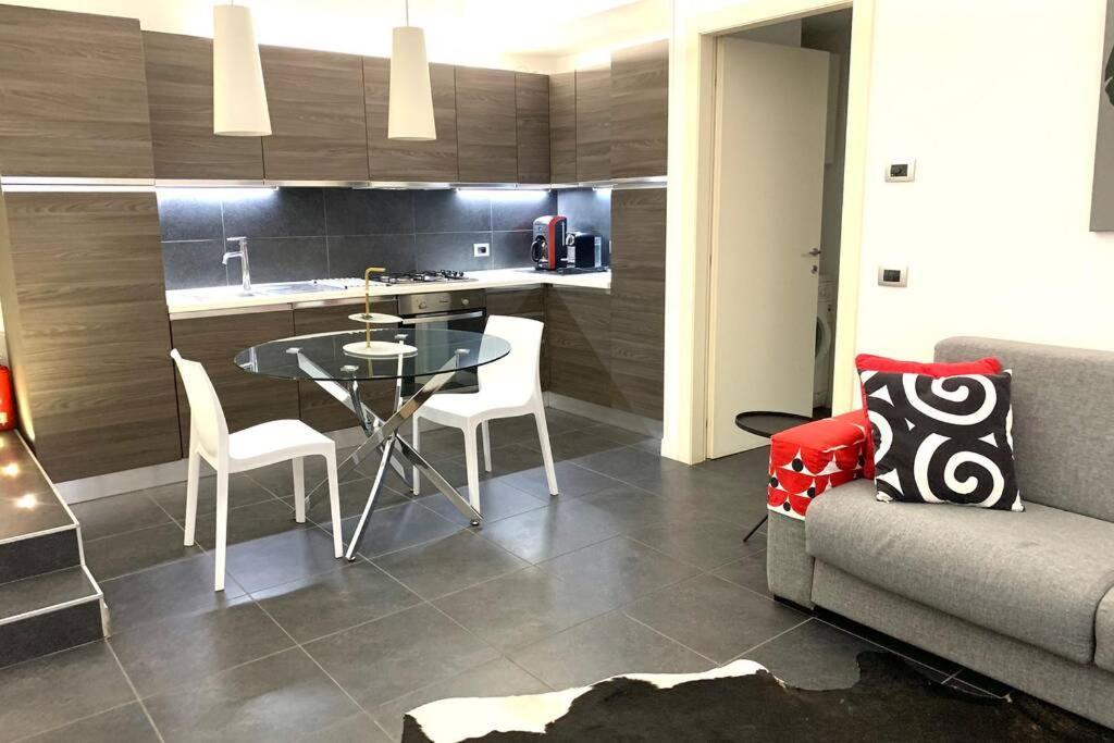 Residenza Ermanni Apartment Verona Centro Bagian luar foto